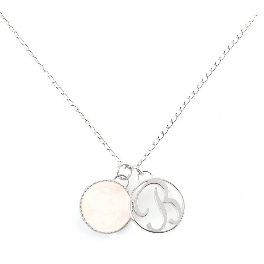 Pendentif rond lettre  